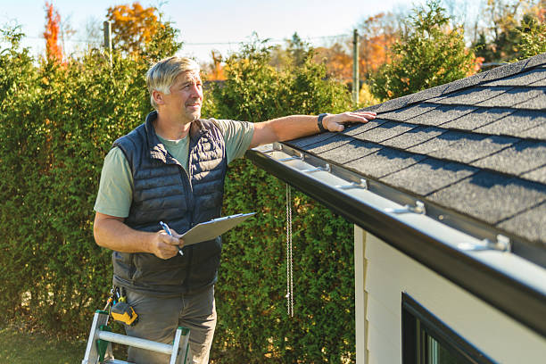 Professional Metal Roofing technician working in Bluefield, VA